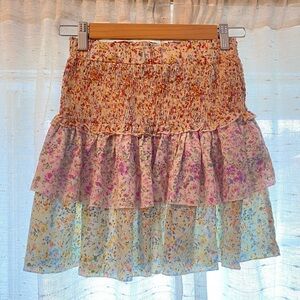 Mixed Floral XS Tiered Mini Skirt